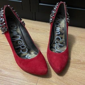 Sam Edelman Roza studded heels in red (size 8)